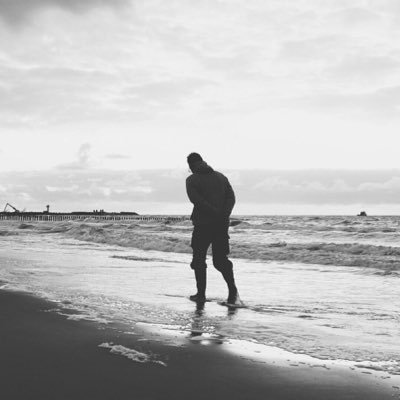 o11_33's profile picture. لا اله الا انت سبحانك اني كنت من الظالمين ،،