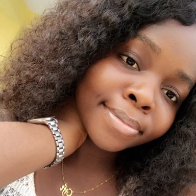 samira_suzy's profile picture. Live positively 💯🖤