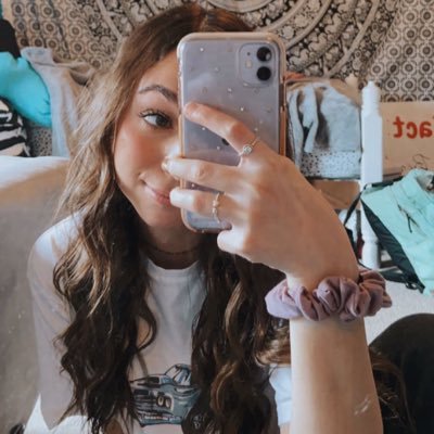 aavaenderle's profile picture. :)