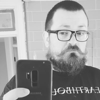 Youtuber, Instagram, Guitarist, F1, Moto GP, Metal
