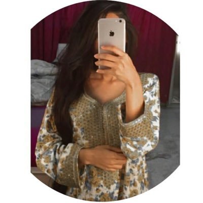 اللهم عائلتـي دائماً وابداً إكفهم شر خلقك وحزن الحياه❤..