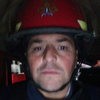 CASADO CAMIONERO PADRE DE 3 SOLES  ABUELO DE DOS PRINCESAS Y DOS PRINCIPES BOMBERO VOLUNTARIO DE GENERAL RODRÍGUEZ