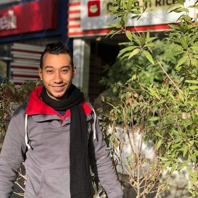 Eslamzi48696556's profile picture. 