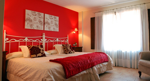 posada_ana's profile picture. Un lugar que pretende ser tu casa de la Sierra de Albarracín y una ventana con un mundo por descubrir. Ven, y disfruta.