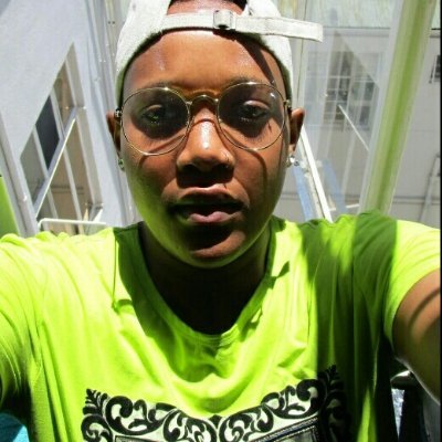 ICONIC_APHANE's profile picture. Supporter of @olivia_bluue (Upcoming TV Presenter, Former Radio Presenter @Tshwane Fm 96.3, @Hiphoplivesa Presenter, Events MC & Hosting...) @olivia_bluue 😇