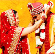 Latest Agarwal Matrimonial Bride/Groom Ads in Indian newspapers + online across India. Find Agarwal Matches Instantly at
findMyMatch.in -Matches that Click