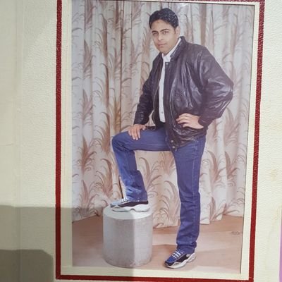 vikasknitting's profile picture. 