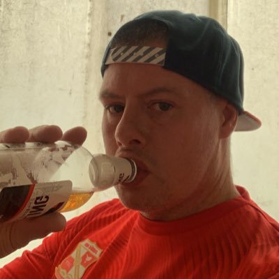 STFC fan for life!! Chat rubbish, RnB/Hip Hop, footy and sport in general. Drink the odd beer! All views are my own (right or wrongly). @foolsrushinstfc