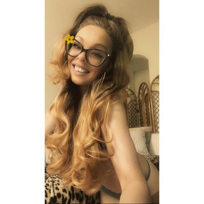 Cassie69Xxx's profile picture. ♡ Your Virtual Online Girlfriend & Exotic Dancer ♡ @OTRModels1 @SereneVisuals @BabestationCams ♡https://t.co/YYwiGr5stb♡