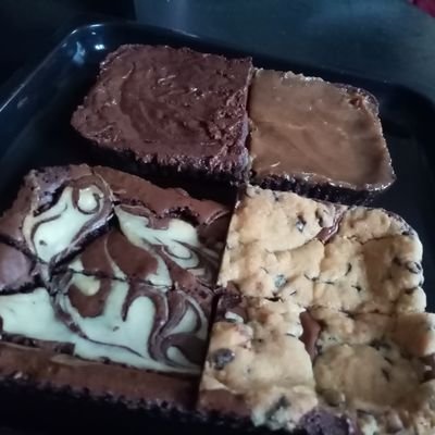 JayaSamu's profile picture. Literature enthusiast