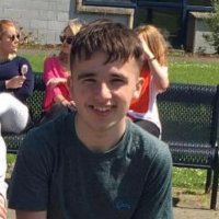 Lee McHenry - @Leemchenry2000 Twitter Profile Photo