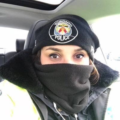 X Toronto Police Officer fighting systemic racism/sexual violence.Stop https://t.co/G0g8wQjgtD to empower women/victims! Be Brave. #Tarnishedbadge #NDA 🇨🇦 🐶🐈
