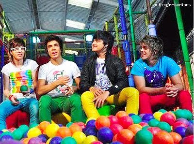 Fãn clube Para toodas e todos que pra Sempre serão coloridoooos (as) Follow-me! ;)