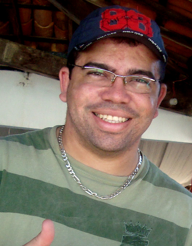 Empresário, Diretor do http://t.co/DzQK7LSjrJ e Agência Tendência http://t.co/SR4NPVKhkc Colunista do http://t.co/tsLENvJ2Gv
