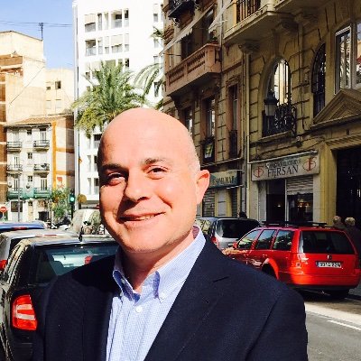 joaquinlopezru's profile picture. Construyendo y afrontando nuevos retos y oportunidades en la Industria Farmacéutica. Opiniones personales. #salud #dolor