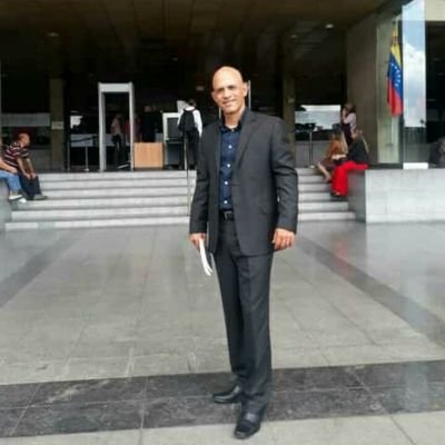 FMartinez2212's profile picture. Cristiano, Abogado Venezolano.