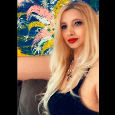 💛Artist 👩🏼‍🎨🎨@youtube #photographer📸👉🏻🇺🇸🇺🇸🇺🇸