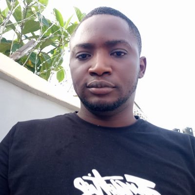 jollylekster's profile picture. Cool headed dude..