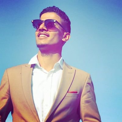 Muk980's profile picture. قربك حياة تختلف عن كل شيء