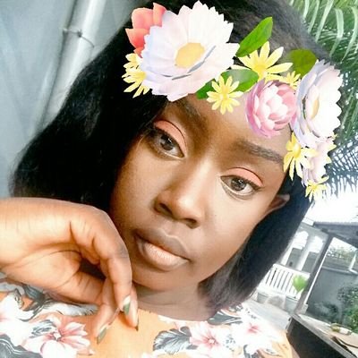 nini65267111's profile picture. 