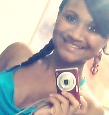 solteira,14 anos,fanatica pelo flamengo, mtt feliz *-*