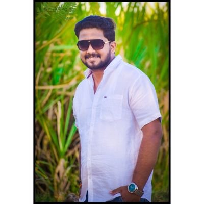 otari_pranav's profile picture. Botanist