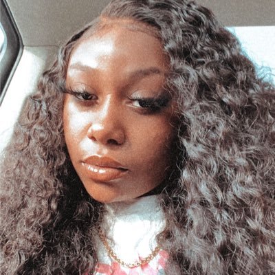 Mari🐝 AMOSC- Gorgeous1011❤️...Fb- Mariyana Amos💭.... Ig- wave_graal🍍