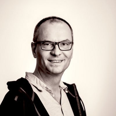 der_sackmann's profile picture. PR @MercedesBenz • journalist @thomsonreuters • husband • passionate photographer, cook & traveller • https://t.co/17ZohTpmxw •