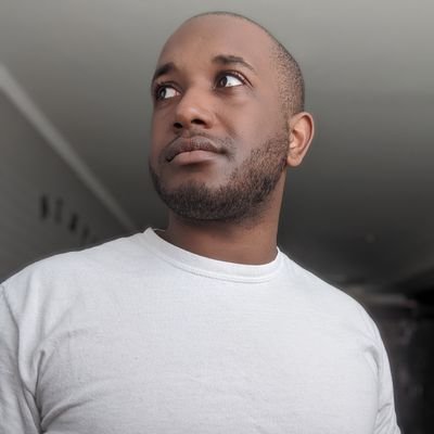 NoahHines_'s profile picture. Opportunities define us, even the ones we miss. Forward thinking ➡️