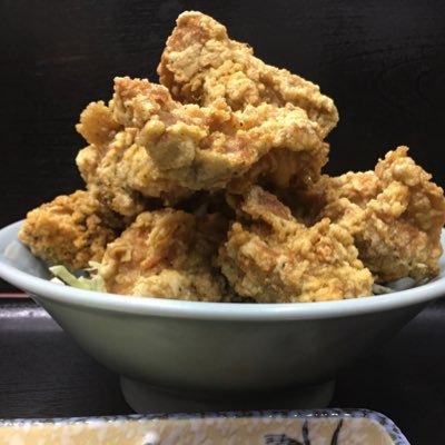 愛知県豊田市で創業51年の大衆食堂三浦家を営業させて頂いています。当店の自慢は日本で３番目にデカ旨い鶏の唐揚、自家製の塩コショーでお召上がり下さい。