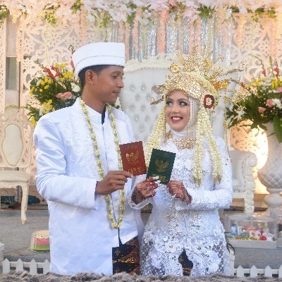 Yayangekarianti On Twitter Mabok Vouvher Eeewhhh With Susy At Pt Asuransi Bringin Sejahtera Arta Makmur Pic Https T Co U0cefzblkj