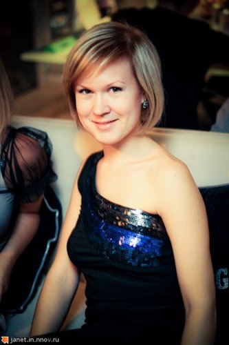 VeronikaAndreev's profile picture. 