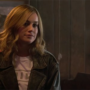 Captain Carol Danvers 18 + #lewdrp #opendms fem/trans lean
Here to save the universe sexily (No men!!)
Lesbian lover
