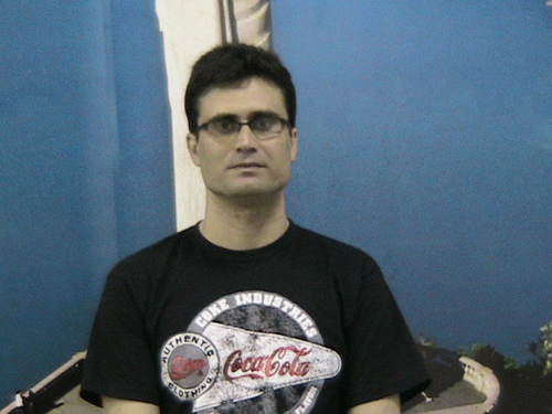 sou um cara bem legal.
Meu msn é:alessandroromcypereira@hotmail.com