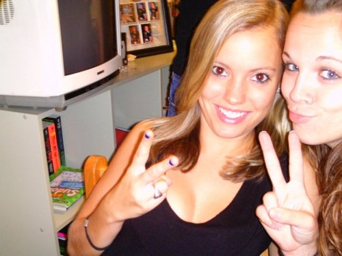 aaholmes89's profile picture. 