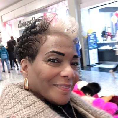 Esther80852073's profile picture. I know who I am! Be you be free!