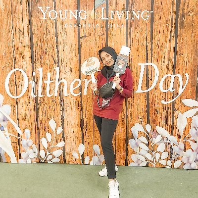 riangw4's profile picture. ylid