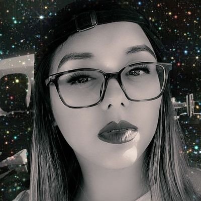 Extraordinary_f's profile picture. Baby I'm a nightmare dressed like a daydream.