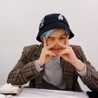 뽀로롱🍓(SLOW) (@jujunne_fs) 's Twitter Profile