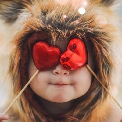 rAcvbG0AwwHvBAP's profile picture. 家族に飼育員と呼ばれる主婦。主な仕事は餌やり。掃除。洗濯。某有名アパレル社長の嫁。