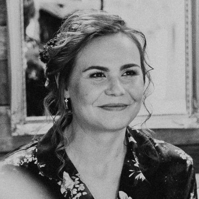 Senior creative copywriter and children's author. #amwriting picture books and searching for my just-right agent🕵🏼♀️ @scbwi_bi and @writementor member.