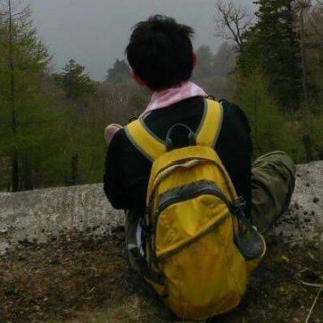 山登りが趣味のノマドワーカーです。
ある程度自動で収益を立てられています。
コロナで経済を少しでも動かしたいという思いからプレゼント企画をしています。
通帳には8桁ほどあるので、微力ながらお力添えします。