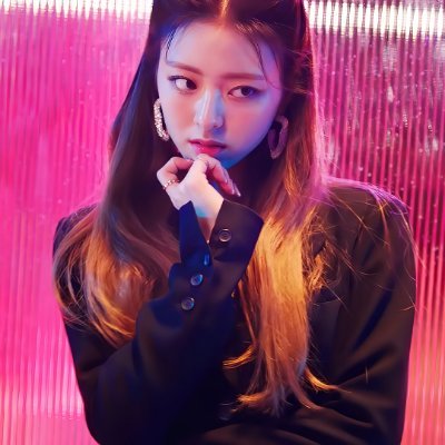 10969dahyuna's profile picture. One In A Million x All In Us