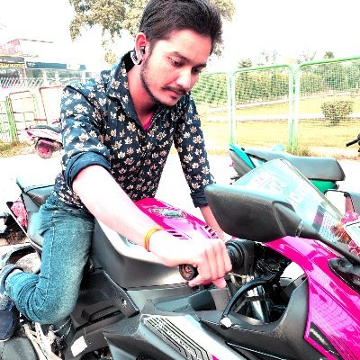 बेरोजगार युवा ,सत्ता का मारा हुआ। 🌹ISC🌹 |❤️ ITI❤️ | 🌹B.A🌹 | ❤️M.A ❤️| 🌹DELED 🌹| 🖤CTET QUALIFIED 🖤 | 💪🕺🕺यादव (YADAV)💪🕺🕺(बिहारी) { BPSC Aspirant ✍ }