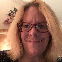 Lori Hurst - @LoriHur93284164 Twitter Profile Photo