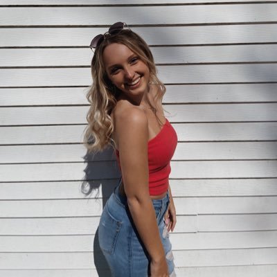 paris_almas's profile picture. 