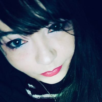 AshleighAshes's profile picture. Just give me bubbles and I'm happy!!!.