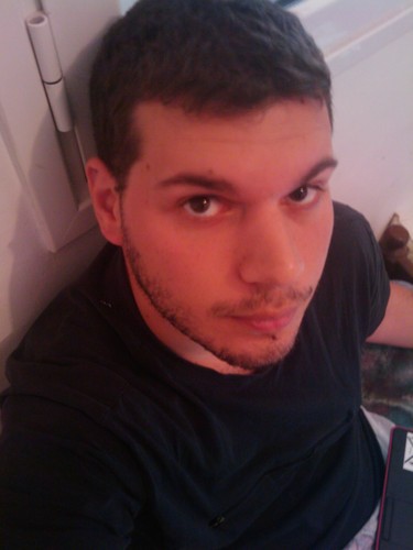 houper19's profile picture. 