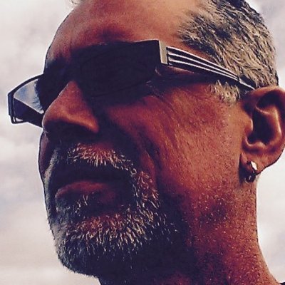 l_mac17's profile picture. Motorcyclist, 
Once upon a time Search Engine Programmer and Owner : thats a true and long story,
Researcher, permaculture, pureblood.
⚡️