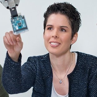 Medizininformatikerin | Bialetti | #Kurzhaargründerin @ColBts | 21.0975 | PS5 | Nistkastenvermietung | Researcher Health Informatics @gmdsCHI | Chair @gmds2023